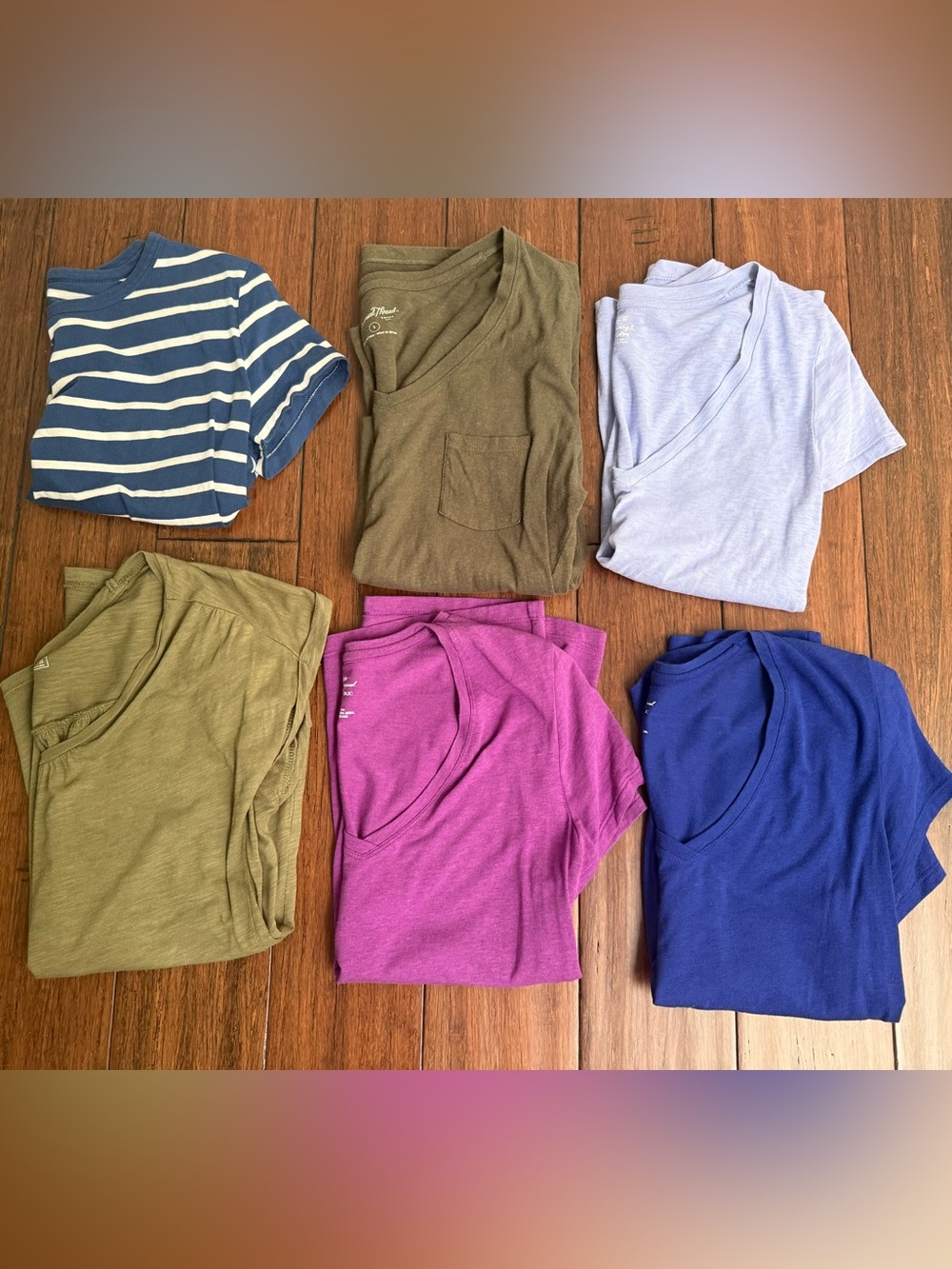 Short Sleeve T-shirt bundle (Women’s S/XS)